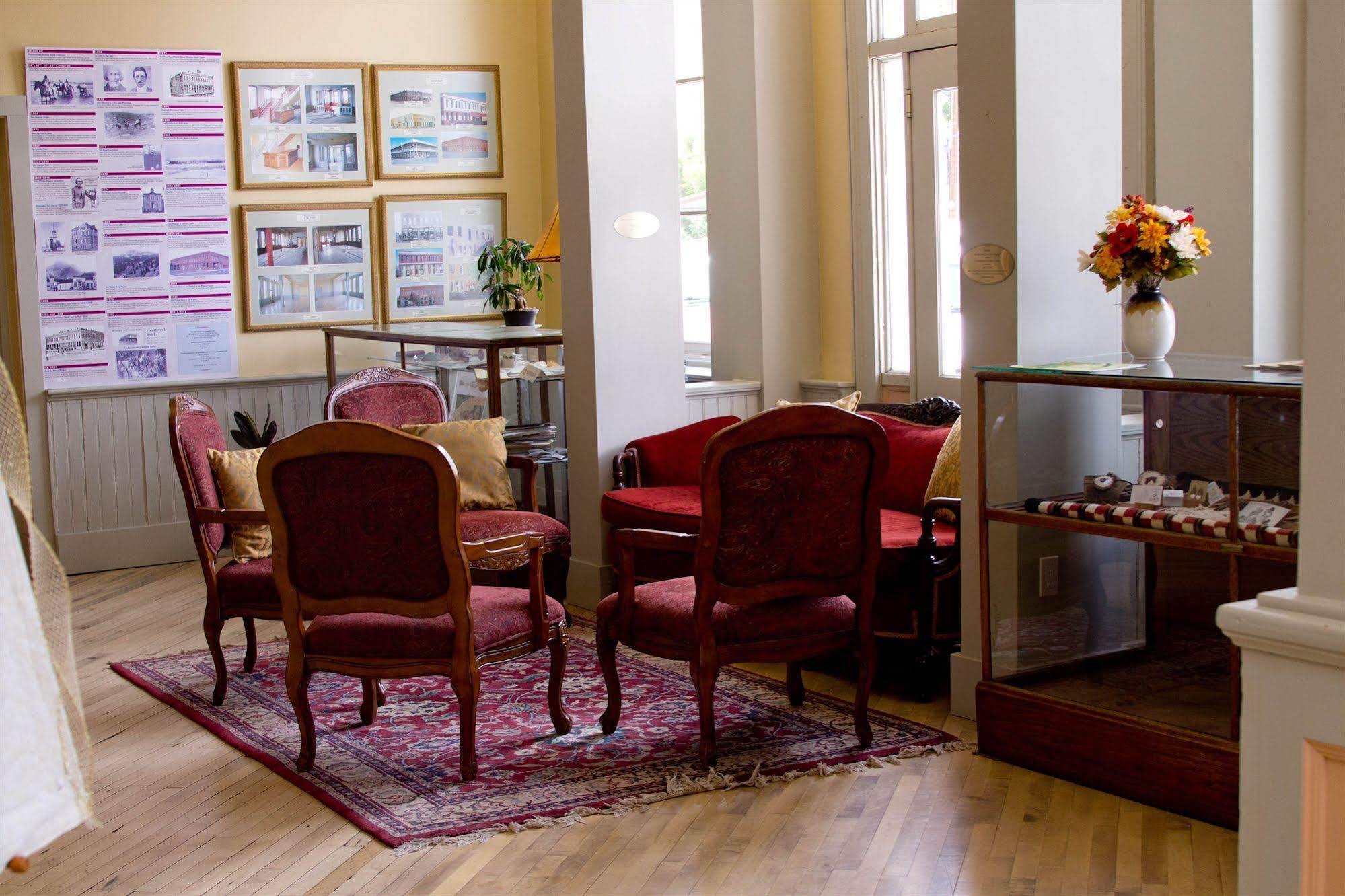 Del Norte Windsor Hotel & Restaurant מראה חיצוני תמונה